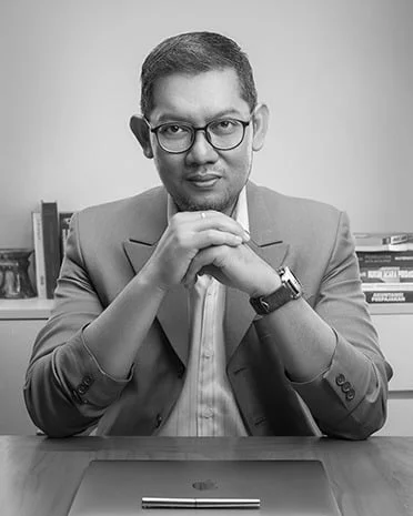 Alfonsus Ageng Gustopo,     S.H., M.Hum.
